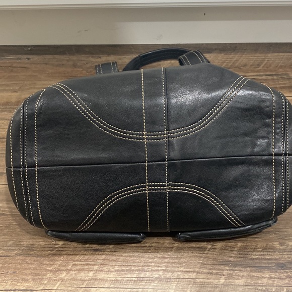 Coach Leather Soho 8A09 Bag - Picture 4 of 12